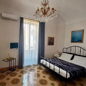 Guest house 4tino, Catania